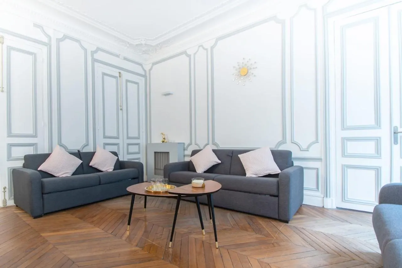 Dreamyflat - Champs élysées Apartahotel París
