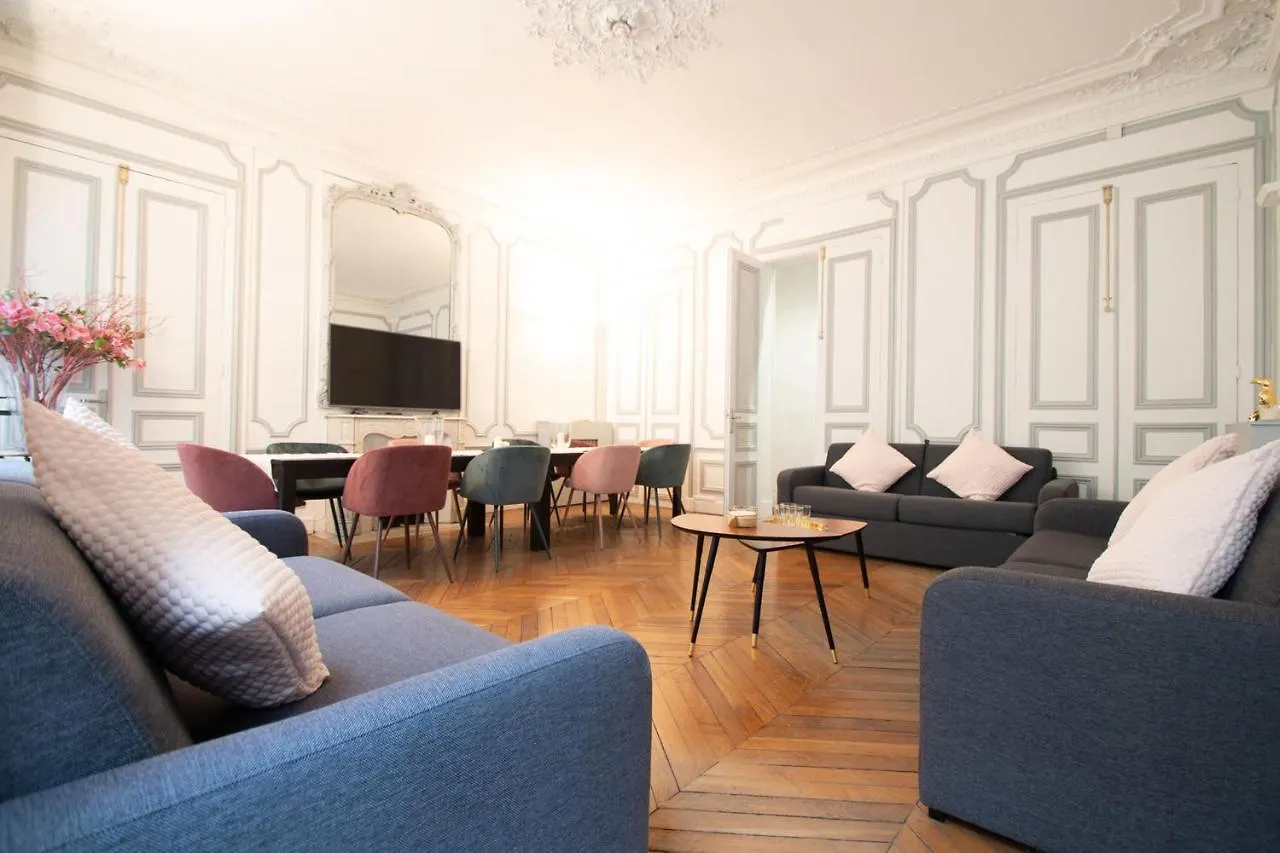 Apartahotel Dreamyflat - Champs élysées 2*